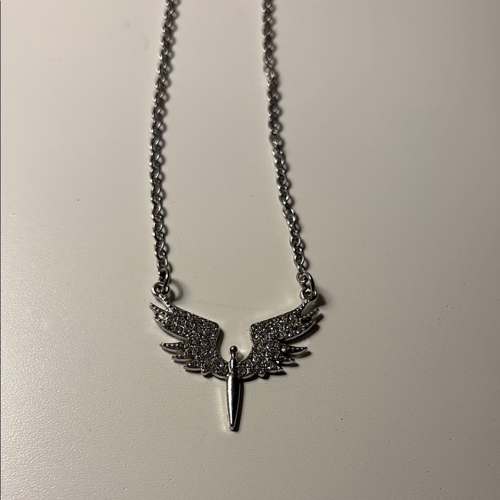 Elegant Silver Winged Pendant Necklace